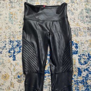 BLACK SPANX FAUX LEATHER LEGGINGS- MOTO / SIZE SMALL